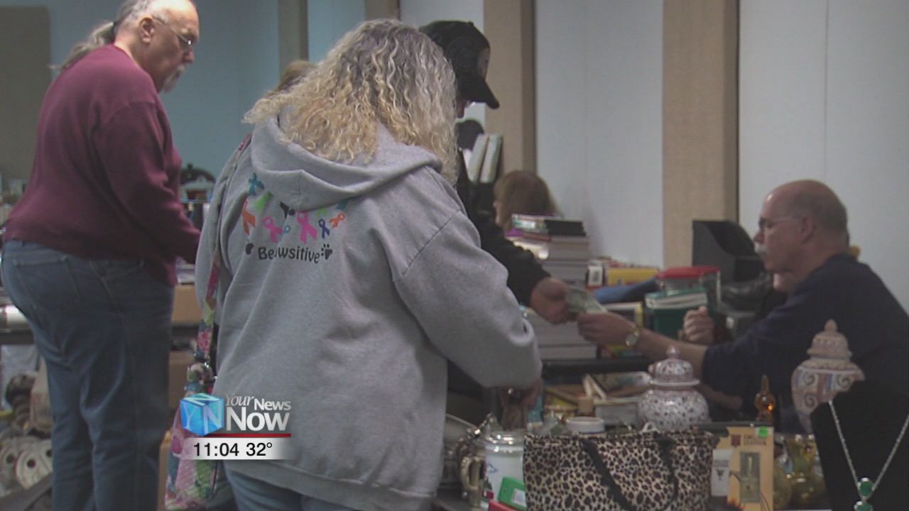 Garage sales in January, but in the warmth Moon City Event Center